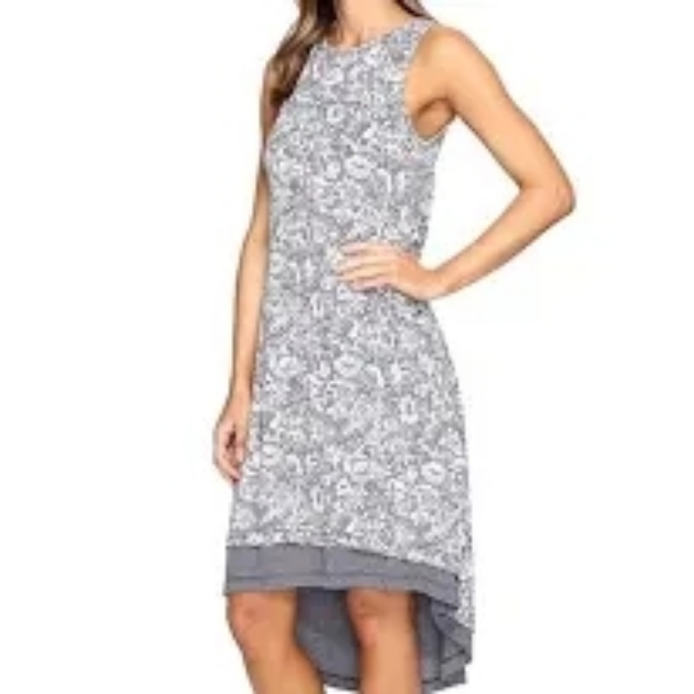Mododoc Soft Gray/white Floral High-low Hem